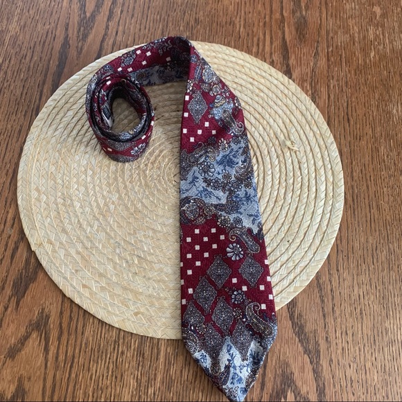 Christian Dior Rare Unique Canada Made Men Vintage Parsley Prints Neck Dress Tie - Picture 7 of 11